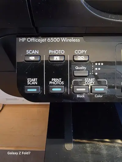 HP Officejet 6500 E709n Image