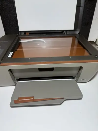 HP Deskjet 2512 Image