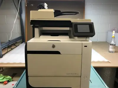 HP M475dw Image