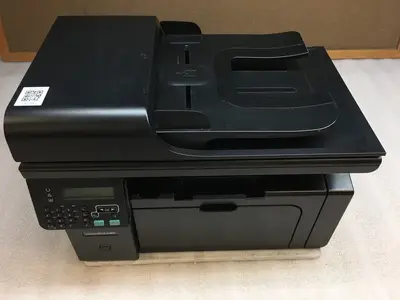 HP Laserjet pro m1212nf Image