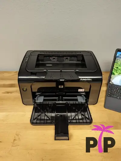 HP P1102W Image