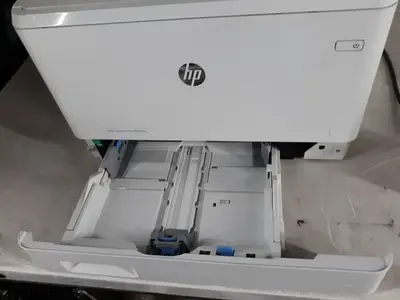 HP Color laserjet pro m453-4 w1y454a Image