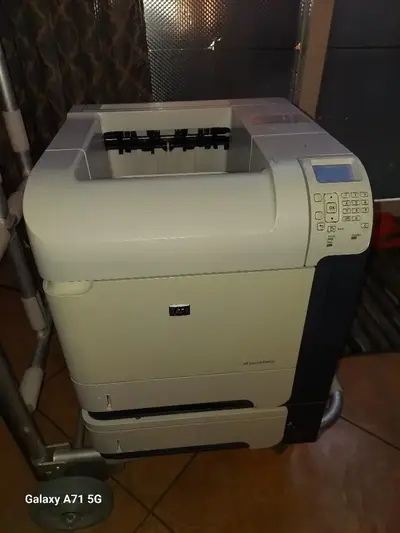 HP Laserjet P4015n Image