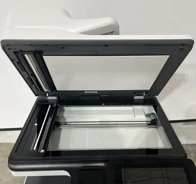 HP Color laserjet enterprise flow mfp m681f Image