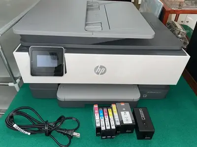 HP OfficeJet 8015e Image