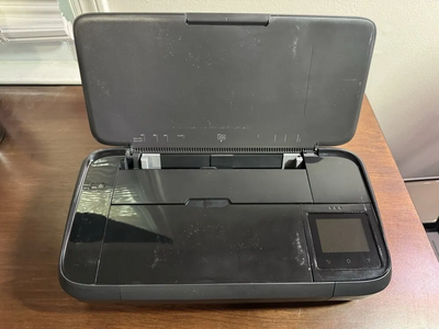 HP Officejet 250 Image