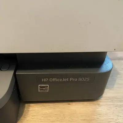 HP Officejet pro 8025e Image