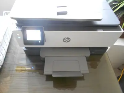 HP Officejet pro 8025e Image