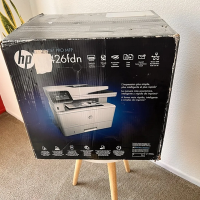 HP Laserjet pro m426fdn Image