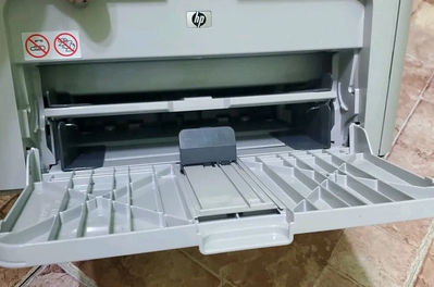 HP LaserJet P1505N Image