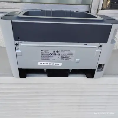 HP LaserJet P1505N Image