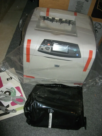 HP LaserJet 4200N Image