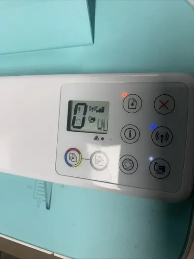 HP DeskJet 3755 Image