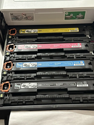 HP LaserJet CP1215 Image