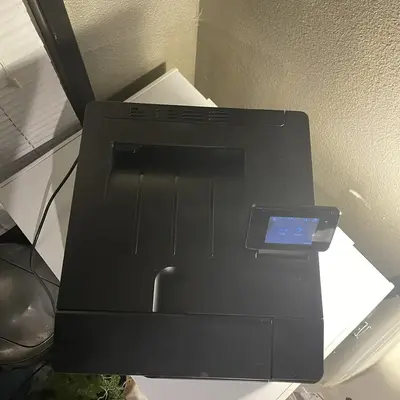 HP LaserJet Pro M251nw Image