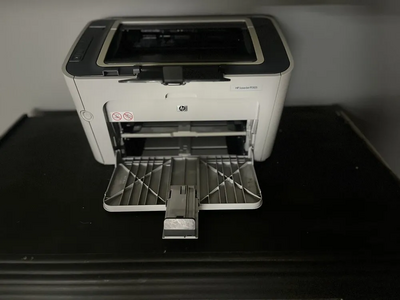HP LaserJet P1505 Image