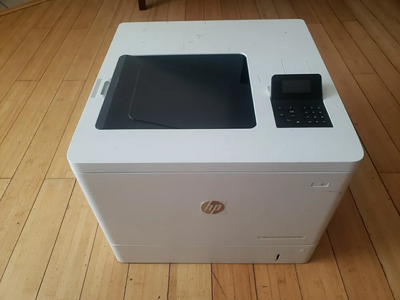 HP LaserJet M553DN Image