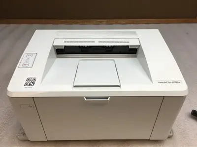 HP Laserjet m102w Image