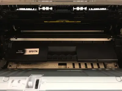 HP Laserjet m102w Image