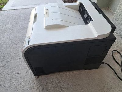 HP LaserJet Pro 400 M451dn Image