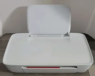HP DeskJet 1112 Image