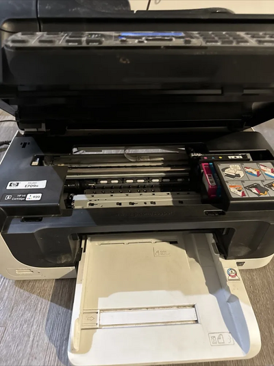 HP Officejet 6500 Wireless E709n Image