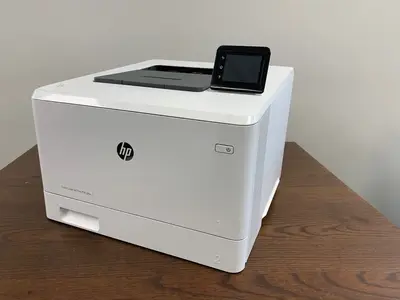 HP M452DW Image