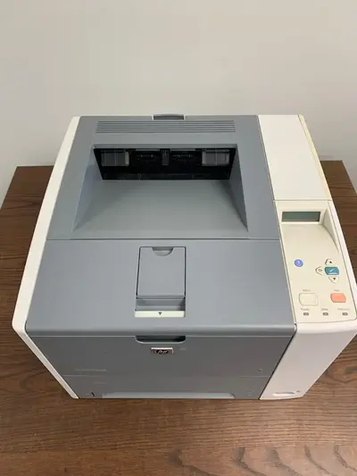 HP LaserJet P3005DN Image