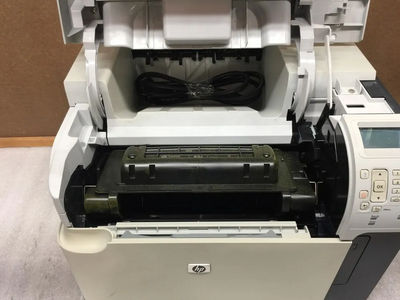 HP LaserJet P4015DN Image