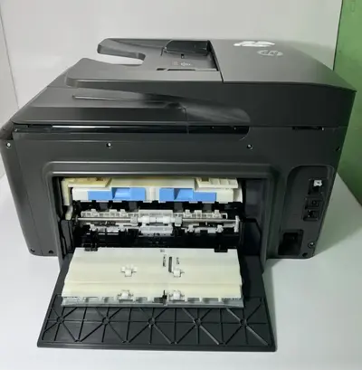 HP Officejet Pro 8715 Image