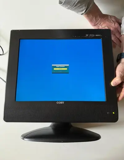 Coby Tf-dvd1591 Image