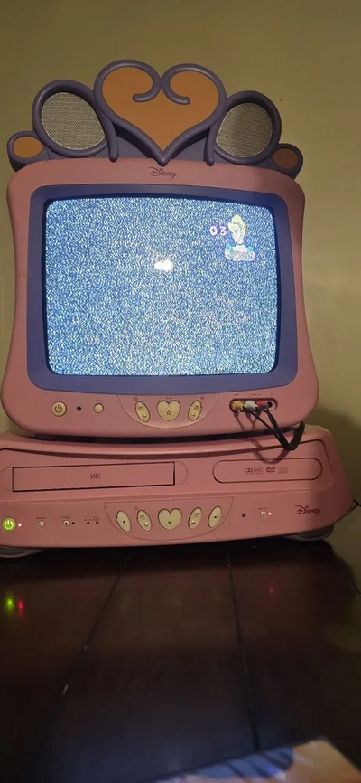 Disney DVD2100-P Image