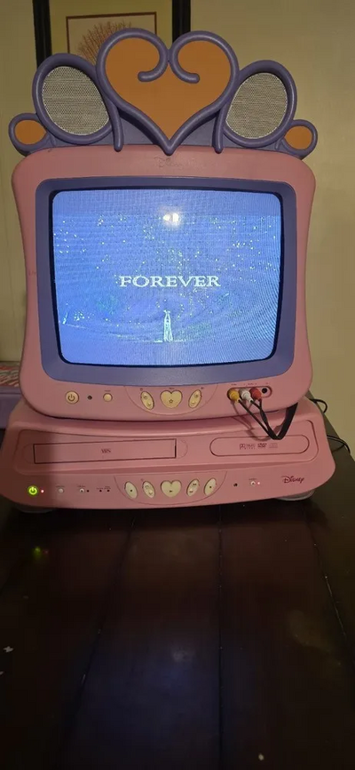 Disney DVD2100-P Image