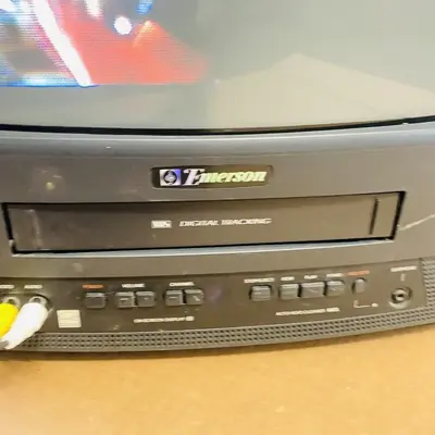 Emerson EWC1304 Image