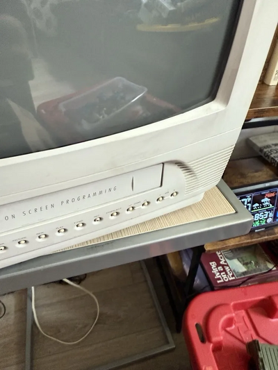 GE 13TVR70 Image