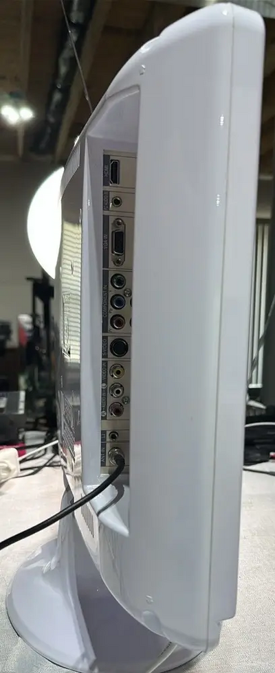 Insignia NS-LCD19W-09 Image