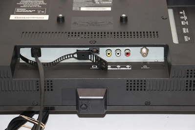 Insignia NS-24DF310NA21 Image