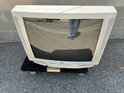 JVC AV-32D302 Image