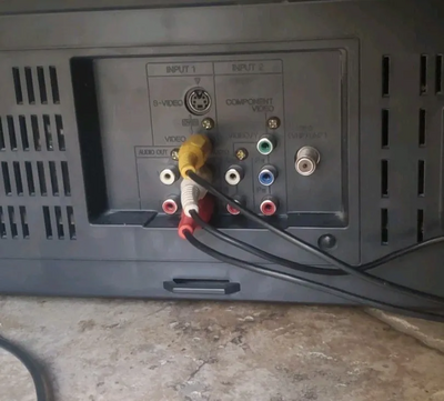 JVC AV-32D302 Image