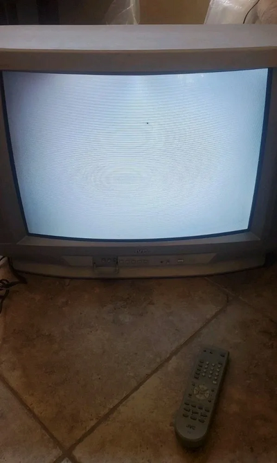 JVC AV-32D302 Image