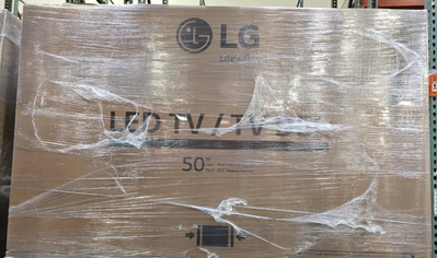 LG UR640 Image