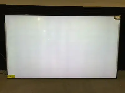 LG Uq8000 aub Image