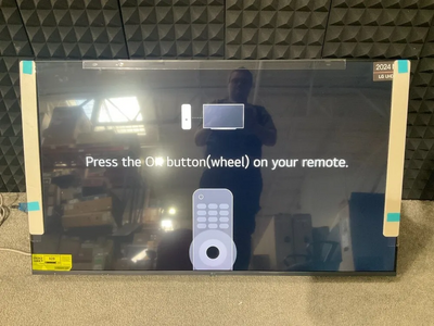 LG Ut75 Image