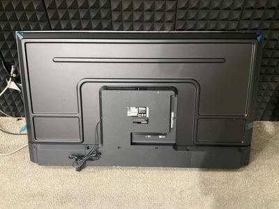 LG Ut75 Image
