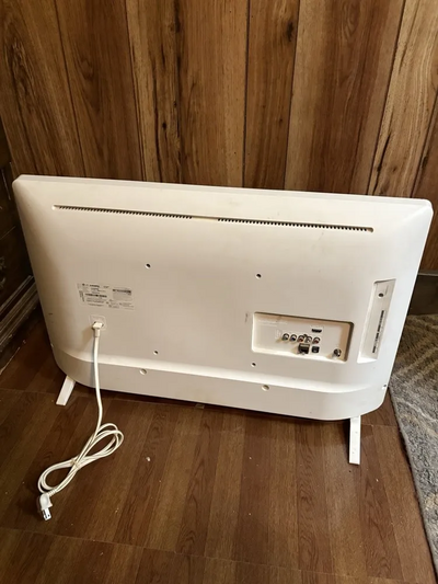 LG 32LM620BPUA Image