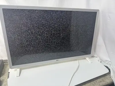 LG 32LM620BPUA Image