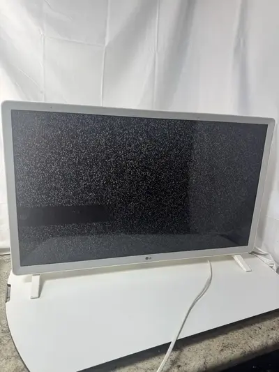 LG 32LM620BPUA Image