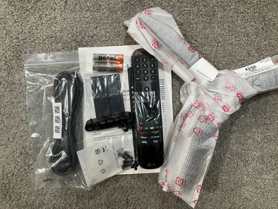 LG Ur9000 Image