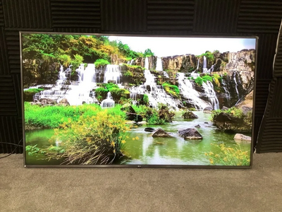 LG 70UL3E-T Image