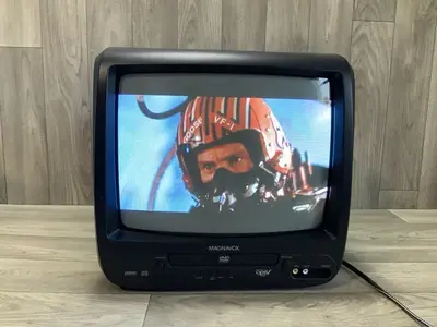 Magnavox CD130MW8 Image